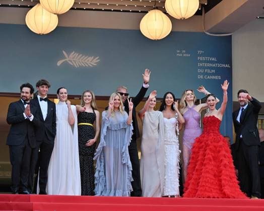 Cannes, 77th Cannes Film Festival 2024, Red Carpet Horizon: An American Saga Pictured: Hayes Costner, Alejandro Edda, Jena Malone, Georgia MacPhail, Sienna Miller, Kevin Costner, Wasà Chief, Luke Wilson, Ella Hunt, Abbey Lee Kershaw , Isabelle Fuhrman Copyright: xManuelexMangiarottix xipa-agencyx xPoolxPhotoxEventsx03x IPA_Agency_IPA46270086