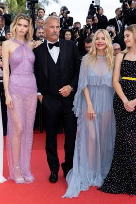 B MontÃ e des marches du film Â Horizon An american saga Â lors du 77eme Festival International du Film de Cannes Abbey Lee Kershaw, Kevin Costner, Sienna Miller, Georgia MacPhail MontÃ e des marches du film Â Horizon An american saga Â lors du 77eme Festival International du Film de Cannes, au Palais des Festivals Ã Cannes Le 19 mai 2024 Olivier Borde Bestimage Red carpet of the movie Â Horizon An american saga Â during the 77th Cannes International Film Festival at the Palais des Festivals in Cannes, France On may 18th 2024 Cannes France  Copyright: xOLIVIERxBORDEx xBESTIMAGExOLIVIERxBORDEx xBESTIMAGEx