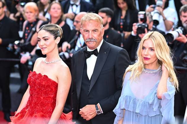 News - Horizon : An American Saga Red Carpet - The 77th Annual Cannes Film Festival Kevin Costner, Siena Miller and Isabelle Fuhrman attend the Horizon: An American Saga Red Carpet at the 77th annual Cannes Film Festival at Palais des Festivals on May 19, 2024 in Cannes, France. Cannes Palais des Festival France Copyright: xStefanosxKyriazisx xLiveMediax LPN_1362618