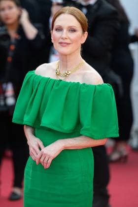 Cannes Horizon: An American Saga Red Carpet NG Julianne Moore attending the ?Horizon: An American Saga? Screening and Red Carpet at Palais Des Festivals in Cannes, France on May 19 2024 as part of the 77th Cannes Film Festival. Photo by Nicolas Genin ABACAPRESS.COM Cannes France  Copyright: xGeninxNicolas ABACAx