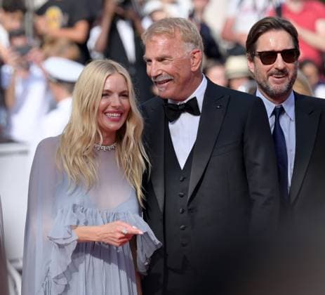 Horizon: An American Saga premiere at 77th Festival de Cannes - Cannes, France CANNES, FRANCE. May 19, 2024: Sienna Miller & Kevin Costner at the Horizon: An American Saga premiere at the 77th Festival de Cannes. Picture: Paul Smith Featureflash Cannes France  Copyright: xPaulxSmithx xFeatureflashx