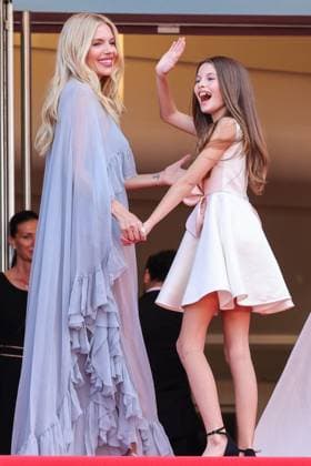 Cannes - Horizon: An American Saga Screening Sienna Miller and Marlowe Sturridge attend the Horizon: An American Saga Red Carpet at the 77th annual Cannes Film Festival at Palais des Festivals on May 19, 2024 in Cannes, France. Photo by Shootpix ABACAPRESS.COM Cannes France  Copyright: xShootpix ABACAx