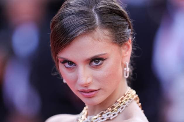 Cannes - Horizon: An American Saga Screening Carina Zavline attends the Horizon: An American Saga Red Carpet at the 77th annual Cannes Film Festival at Palais des Festivals on May 19, 2024 in Cannes, France. Photo by Shootpix ABACAPRESS.COM Cannes France  Copyright: xShootpix ABACAx