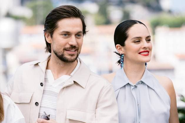 77eme Festival International du Film de Cannes Photocall with Les femmes au Balcon 77th International Cannes Film Festival Photocall with Les Femmes au Balcon movie cast 305196 2024 05 19 Alpes Maritimes Cannes France Merlant, NoÃ mie Bravo, Lucas  Copyright: xTerencexBaelenx STAR_305196_002
