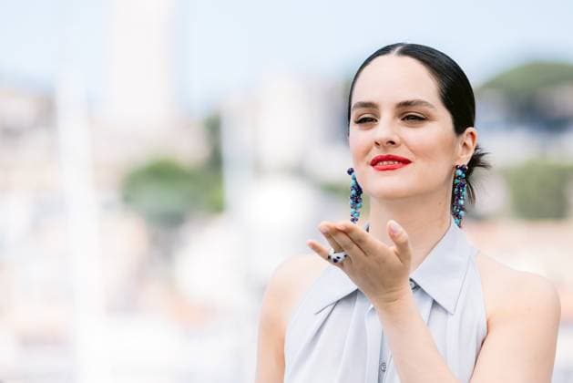 77eme Festival International du Film de Cannes Photocall with Les femmes au Balcon 77th International Cannes Film Festival Photocall with Les Femmes au Balcon movie cast 305196 2024 05 19 Alpes Maritimes Cannes France Merlant, NoÃ mie  Copyright: xTerencexBaelenx STAR_305196_018