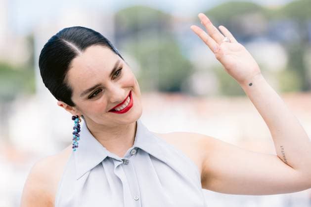 77eme Festival International du Film de Cannes Photocall with Les femmes au Balcon 77th International Cannes Film Festival Photocall with Les Femmes au Balcon movie cast 305196 2024 05 19 Alpes Maritimes Cannes France Merlant, NoÃ mie  Copyright: xTerencexBaelenx STAR_305196_023