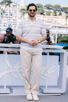 77eme Festival International du Film de Cannes Photocall with Les femmes au Balcon 77th International Cannes Film Festival Photocall with Les Femmes au Balcon movie cast 305196 2024 05 19 Alpes Maritimes Cannes France Bravo, Lucas  Copyright: xTerencexBaelenx STAR_305196_034