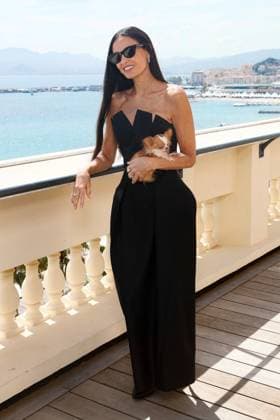 Photocall of The Substitute at Hotel Carlton in Cannes, France on May 19, 2024 Demi Moore Photocall of The Substitute at Hotel Carlton in Cannes, France on May 19, 2024 Christophe Clovis Bestimage Photocall of The Substitute at Hotel Carlton at the 77th Cannes International Film Festival on 19 May 2024 France  Copyright: xChristophexClovisx xBestimagexChristophexClovisx xBestimagex