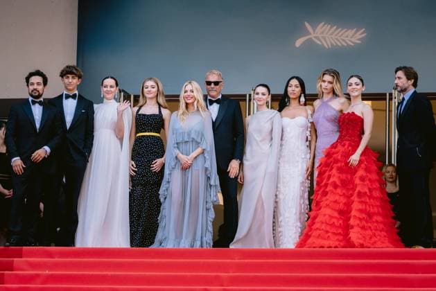 77eme Festival International du Film de Cannes Montee des marches du film Horizon An American Saga 77th International Cannes Film Festival Red carpet of Horizon An American Saga movie 305193 2024 05 19 Alpes Maritimes Cannes France Edda, Alejandro Baumgartner Costner, Hayes Logan Malone, Jena MacPhail, Georgia Miller, Sienna Costner, Kevin Hunt, Ella Chief, Wase Kershaw, Abbey Lee Fuhrman, Isabelle Wilson, Luke  Copyright: xTerencexBaelenx STAR_305193_123