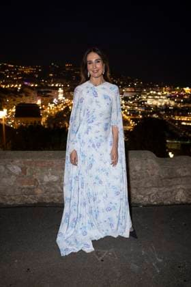B PersonnalitÃ s aun diner Women in Motion par le groupe Kering, Place de la Castre, lors du 77eme Festival International du Film de Cannes Elsa Zylberstein PersonnalitÃ s au diner Women in Motion par le groupe Kering, Place de la Castre, lors du 77eme Festival International du Film de Cannes Le 19 mai 2024 Olivier Borde Bestimage 2024 Kering Women In Motion Awards and Cannes Film Festival Presidential Dinner at the 77th annual Cannes Film Festival at the Place de la Castre On May 19, 2024 Cannes France  Copyright: xOLIVIERxBORDEx xBESTIMAGExOLIVIERxBORDEx xBESTIMAGEx