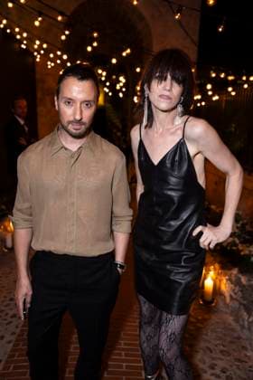 B PersonnalitÃ s aun diner Women in Motion par le groupe Kering, Place de la Castre, lors du 77eme Festival International du Film de Cannes Anthony Vaccarello, Charlotte Gainsbourg PersonnalitÃ s au diner Women in Motion par le groupe Kering, Place de la Castre, lors du 77eme Festival International du Film de Cannes Le 19 mai 2024 Olivier Borde Bestimage 2024 Kering Women In Motion Awards and Cannes Film Festival Presidential Dinner at the 77th annual Cannes Film Festival at the Place de la Castre On May 19, 2024 Cannes France  Copyright: xOLIVIERxBORDEx xBESTIMAGExOLIVIERxBORDEx xBESTIMAGEx