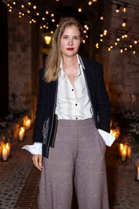 B PersonnalitÃ s aun diner Women in Motion par le groupe Kering, Place de la Castre, lors du 77eme Festival International du Film de Cannes Justine Triet PersonnalitÃ s au diner Women in Motion par le groupe Kering, Place de la Castre, lors du 77eme Festival International du Film de Cannes Le 19 mai 2024 Olivier Borde Bestimage 2024 Kering Women In Motion Awards and Cannes Film Festival Presidential Dinner at the 77th annual Cannes Film Festival at the Place de la Castre On May 19, 2024 Cannes France  Copyright: xOLIVIERxBORDEx xBESTIMAGExOLIVIERxBORDEx xBESTIMAGEx