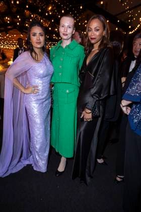 B PersonnalitÃ s aun diner Women in Motion par le groupe Kering, Place de la Castre, lors du 77eme Festival International du Film de Cannes Salma Hayek, Julia Milner, Zoe Saldana PersonnalitÃ s au diner Women in Motion par le groupe Kering, Place de la Castre, at the 77th annual Cannes Film Festival On May 19, 2024 Olivier Borde Bestimage 2024 Kering Women In Motion Awards and Cannes Film Festival Presidential Dinner at the 77th annual Cannes Film Festival at the Place de la Castre On May 19, 2024 Cannes France  Copyright: xOLIVIERxBORDEx xBESTIMAGExOLIVIERxBORDEx xBESTIMAGEx
