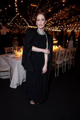 B PersonnalitÃ s aun diner Women in Motion par le groupe Kering, Place de la Castre, lors du 77eme Festival International du Film de Cannes Julianne Moore PersonnalitÃ s au diner Women in Motion par le groupe Kering, Place de la Castre, lors du 77eme Festival International du Film de Cannes Le 19 mai 2024 Olivier Borde Bestimage 2024 Kering Women In Motion Awards and Cannes Film Festival Presidential Dinner at the 77th annual Cannes Film Festival at the Place de la Castre On May 19, 2024 Cannes France  Copyright: xOLIVIERxBORDEx xBESTIMAGExOLIVIERxBORDEx xBESTIMAGEx