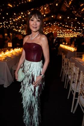 B PersonnalitÃ s aun diner Women in Motion par le groupe Kering, Place de la Castre, lors du 77eme Festival International du Film de Cannes Michelle Yeoh PersonnalitÃ s au diner Women in Motion par le groupe Kering, Place de la Castre, lors du 77eme Festival International du Film de Cannes Le 19 mai 2024 Olivier Borde Bestimage 2024 Kering Women In Motion Awards and Cannes Film Festival Presidential Dinner at the 77th annual Cannes Film Festival at the Place de la Castre On May 19, 2024 Cannes France  Copyright: xOLIVIERxBORDEx xBESTIMAGExOLIVIERxBORDEx xBESTIMAGEx