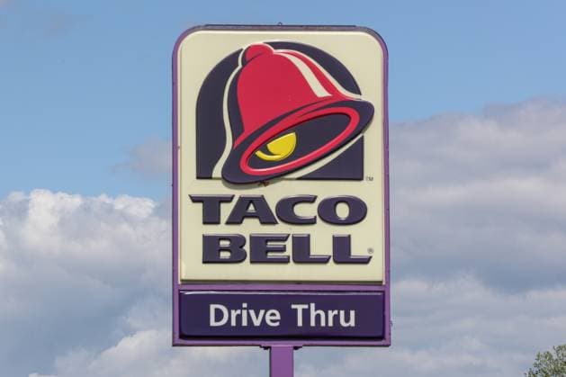 May 19, 2024, Bloomsburg, Pennsylvania, United States: The logo for Taco Bell is seen on the sign outside of the fast food restaurant. Bloomsburg United States - ZUMAs197 20240519_aaa_s197_259 Copyright: xPaulxWeaverx
