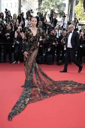 Cannes - Horizon: An American Saga Screening Natasha Poly attends the Horizon: An American Saga Red Carpet at the 77th annual Cannes Film Festival at Palais des Festivals on May 19, 2024 in Cannes, France. Photo by David Niviere ABACAPRESS.COM Cannes France  Copyright: xNivierexDavid ABACAPRESS.COMx