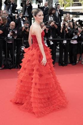 Cannes - Horizon: An American Saga Screening Isabelle Fuhrman attends the Horizon: An American Saga Red Carpet at the 77th annual Cannes Film Festival at Palais des Festivals on May 19, 2024 in Cannes, France. Photo by David Niviere ABACAPRESS.COM Cannes France  Copyright: xNivierexDavid ABACAPRESS.COMx