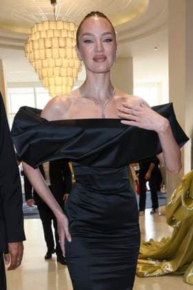 Cannes - Candice Swanepoel At The Martinez Candice Swanepoel is spotted at Hotel Martinez during the 77th Cannes Film Festival on May 19, 2024 in Cannes, France. Photo by Marco Piovanotto ABACAPRESS.COM Cannes France  Copyright: xPiovanottoxMarco ABACAx