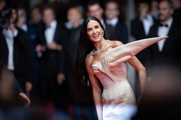 Cannes - The Substance Screening Demi Moore attends the The Substance Red Carpet at the 77th annual Cannes Film Festival at Palais des Festivals on May 19, 2024 in Cannes, France. Photo by Shootpix ABACAPRESS.COM Cannes France  Copyright: xShootpix ABACAx