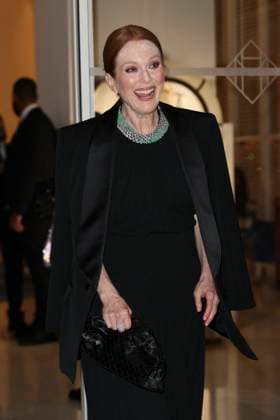 Cannes - Julianne Moore At The Martinez Julianne Moore is spotted at Hotel Martinez during the 77th Cannes Film Festival on May 19, 2024 in Cannes, France. Photo by Marco Piovanotto ABACAPRESS.COM Cannes France  Copyright: xPiovanottoxMarco ABACAx