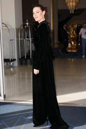 Cannes - Camille Rowe At The Martinez Camille Rowe is spotted at Hotel Martinez during the 77th Cannes Film Festival on May 19, 2024 in Cannes, France. Photo by Marco Piovanotto ABACAPRESS.COM Cannes France  Copyright: xPiovanottoxMarco ABACAx
