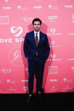 Global Gift Gala Evening at La MÃ me beach during the 77th Cannes International Film Festival Charly Poirier Global Gift Gala Evening at La MÃ me beach during the 77th Cannes International Film Festival on May 19, 2024 Christophe Clovis Bestimage Global Gift Gala Evening at La MÃ me beach during the 77th Cannes International Film Festival on May 19, 2024 Cannes France  Copyright: xChristophexClovisx xBestimagexChristophexClovisx xBestimagex