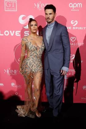 Global Gift Gala Evening at La MÃ me beach during the 77th Cannes International Film Festival Eva Longoria, Baptiste Giabiconi Global Gift Gala Evening at La MÃ me beach during the 77th Cannes International Film Festival on May 19, 2024 Cannes France Christophe Clovis Bestimage Global Gift Gala Evening at La MÃ me beach during the 77th Cannes International Film Festival on May 19, 2024 Cannes France  Copyright: xChristophexClovisx xBestimagexChristophexClovisx xBestimagex