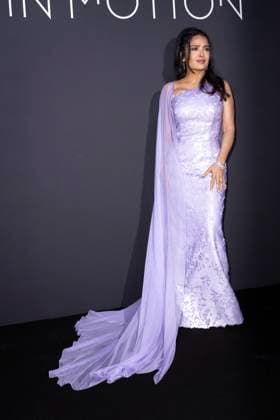 Photocall Women in Motion dinner by Kering group, Place de la Castre, at the 77th Cannes International Film Festival Salma Hayek Photocall Women in Motion dinner by Kering group, Place de la Castre, at the 77th Cannes International Film Festival on May 19, 2024 Olivier Borde Bestimage Photocall 2024 Kering Women In Motion Awards and Cannes Film Festival Presidential Dinner at the 77th annual Cannes Film Festival at the Place de la Castre on May 19, 2024 in Cannes, France Cannes France  Copyright: xOLIVIERxBORDEx xBESTIMAGExOLIVIERxBORDEx xBESTIMAGEx