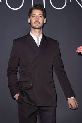 Photocall Women in Motion dinner by Kering group, Place de la Castre, at the 77th Cannes International Film Festival Pierre Niney Photocall Women in Motion dinner by Kering group, Place de la Castre, at the 77th Cannes International Film Festival on May 19, 2024 Olivier Borde Bestimage Photocall 2024 Kering Women In Motion Awards and Cannes Film Festival Presidential Dinner at the 77th annual Cannes Film Festival at the Place de la Castre on May 19, 2024 in Cannes, France Cannes France  Copyright: xOLIVIERxBORDEx xBESTIMAGExOLIVIERxBORDEx xBESTIMAGEx