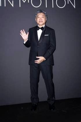Photocall of the Women in Motion dinner by the Kering group, Place de la Castre, at the 77th Cannes International Film Festival Hirokazu Kore eda Photocall of the Women in Motion dinner by the Kering group, Place de la Castre, at the 77th Cannes International Film Festival on May 19, 2024 Olivier Borde Bestimage Photocall 2024 Kering Women In Motion Awards and Cannes Film Festival Presidential Dinner at the 77th annual Cannes Film Festival at the Place de la Castre on May 19, 2024 in Cannes, France Cannes France  Copyright: xOLIVIERxBORDEx xBESTIMAGExOLIVIERxBORDEx xBESTIMAGEx