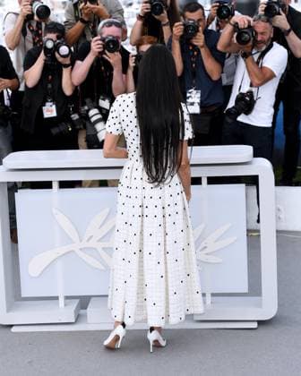 Cannes, France: Cannes, 77th Cannes Film Festival 2024 Photocall film Ã¢â‚¬oeThe substanceÃ¢â‚¬Â In the photo: Demi Moore Cannes France  - ZUMAp169 20240520_zea_p169_355 Copyright: xAlbertoxTerenghix