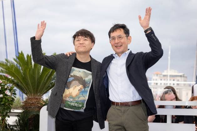 Cannes - Palme D Or Winner Studio Ghibli Photocall Kenichi Yoda and GorÅ Miyazaki attend a photocall for the Palme D Or Winner Studio Ghibli at the 77th annual Cannes Film Festival at Palais des Festivals on May 20, 2024 in Cannes, France. Photo by Shootpix ABACAPRESS.COM Cannes France  Copyright: xShootpix ABACAx