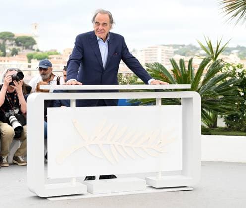 American director Oliver Stone attends the photo call for Lula at the 77th Cannes Film Festival in Cannes, France on Monday May 20, 2024.  CAN20240520144 RUNExHELLESTAD