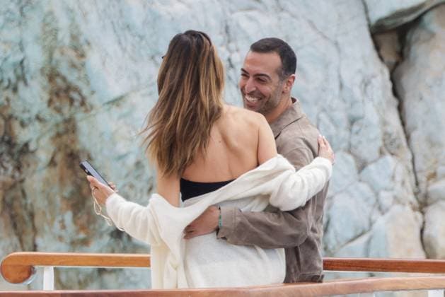 Alessandra Ambrosio At Eden Roc - Antibes Alessandra Ambrosio and Mohammed Al Turki enjoying at the Eden Roc hotel, in Antibes, France, on May 20, 2024, during the 77th Annual Cannes Film Festival. Photo by ABACAPRESS.COM Antibes France  Copyright: xABACAx