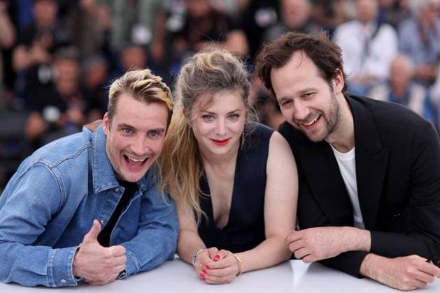 Photocall of the film En Fanfare Cannes Premiere during the 77eme Festival International du Film de Cannes Pierre Lottin, Sarah Suco, Benjamin Lavernhe Photocall of the film En Fanfare Cannes Premiere during the 77eme Festival International du Film de Cannes May 14 25, 2024 , May 20th, 2024 Jacovides Moreau Bestimage Photocall of the film The Marching Band Cannes Premiere during the 77th Cannes International Film Festival May 14 25, 2024 , May 20th, 2024 Cannes France  Copyright: xJACOVIDES-MOREAUx xBESTIMAGExJACOVIDES-MOREAUx xBESTIMAGEx