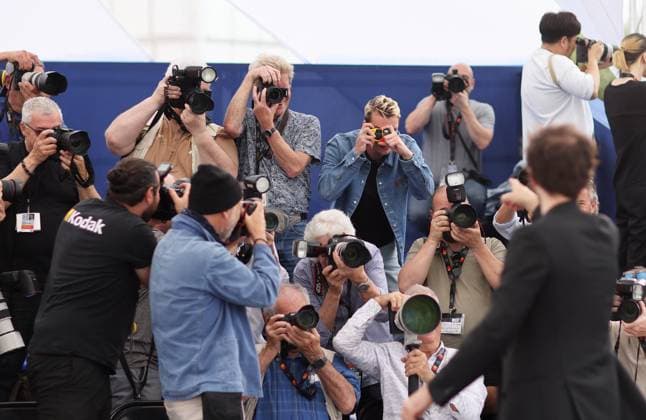 Entertainment Bilder des Tages Photocall du film En Fanfare Cannes Premiere lors du 77eme Festival International du Film de Cannes Pierre Lottin face Ã Benjamin Lavernhe de dos Photocall du film En Fanfare Cannes Premiere lors du 77eme Festival International du Film de Cannes 14 25 mai 2024 , le 20 mai 2024 Jacovides Moreau Bestimage Photocall of the film The Marching Band Cannes Premiere during the 77th Cannes International Film Festival May 14 25, 2024 , May 20th, 2024 Cannes France  Copyright: xJACOVIDES-MOREAUx xBESTIMAGExJACOVIDES-MOREAUx xBESTIMAGEx
