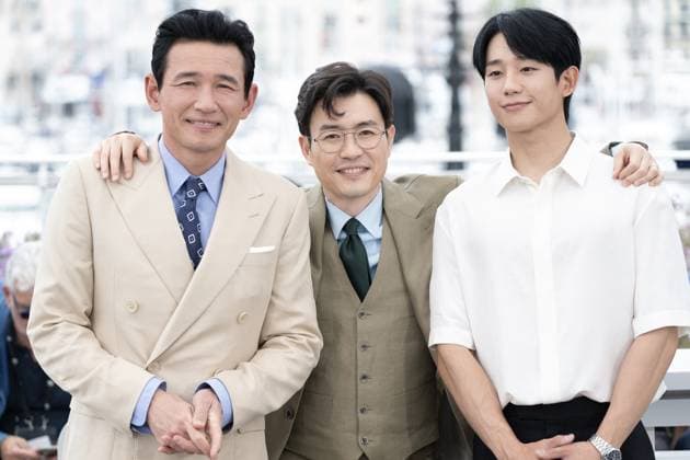 Annual Cannes Film Festival Cannes DN Jung Hae-in, Ryoo Seung-wan and Hwang Jeong-min attend the Veteran 2 (I, The Executioner) Photocall at the 77th annual Cannes Film Festival at Palais des Festivals on May 20, 2024 in Cannes, France. Photo by David NIVIERE ABACAPRESS.COM CANNES France  Copyright: xNivierexDavid ABACAPRESS.COMx