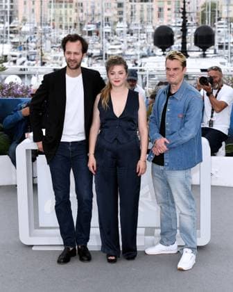 Cannes, France: Cannes, 77th Cannes Film Festival 2024 Photocall film En Fanfare (The Marching Band) In the photo: Pierre Lottin, Sarah Suco, Benjamin Lavernhe Cannes France  - ZUMAp169 20240520_zea_p169_582 Copyright: xAlbertoxTerenghix