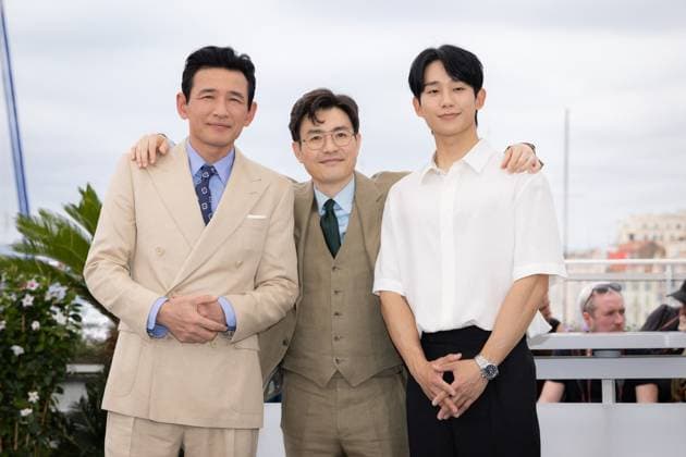 Cannes - I, The Executioner Photocall Hwang Jeong-min, Ryoo Seung-wan and Jung Hae-in attend the Veteran 2 (I, The Executioner) photocall at the 77th annual Cannes Film Festival at Palais des Festivals on May 20, 2024 in Cannes, France. Photo by Shootpix ABACAPRESS.COM Cannes France  Copyright: xShootpix ABACAx