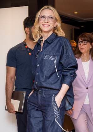 Cate Blanchett en confÃ rence Kering Talks Women In Motion lors du 77eme Festival International du Film de Cannes Ã lHÃ tel Majestic Cate Blanchett en confÃ rence Kering Talks Women In Motion lors du 77eme Festival International du Film de Cannes Ã lHÃ tel Majestic, Ã Cannes, France, le 20 mai 2024 Olivier Borde Bestimage Cate Blanchett attends the Kering Women in Motion Photocall at the 77th annual Cannes Film Festival at Majestic Hotel on May 20, 2024 in Cannes, France Cannes France  Copyright: xOLIVIERxBORDEx xBESTIMAGExOLIVIERxBORDEx xBESTIMAGEx