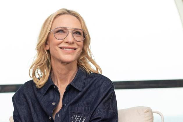 Cate Blanchett en confÃ rence Kering Talks Women In Motion lors du 77eme Festival International du Film de Cannes Ã lHÃ tel Majestic Cate Blanchett en confÃ rence Kering Talks Women In Motion lors du 77eme Festival International du Film de Cannes Ã lHÃ tel Majestic, Ã Cannes, France, le 20 mai 2024 Olivier Borde Bestimage Cate Blanchett attends the Kering Women in Motion Photocall at the 77th annual Cannes Film Festival at Majestic Hotel on May 20, 2024 in Cannes, France Cannes France  Copyright: xOLIVIERxBORDEx xBESTIMAGExOLIVIERxBORDEx xBESTIMAGEx