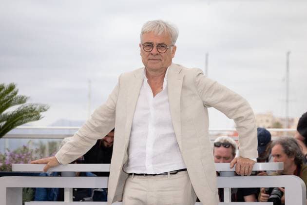 Cannes - En Fanfare Photocall Emmanuel Courcol attend the En Fanfare (The Marching Band) photocall at the 77th annual Cannes Film Festival at Palais des Festivals on May 20, 2024 in Cannes, France. Photo by Shootpix ABACAPRESS.COM Cannes France  Copyright: xShootpix ABACAx