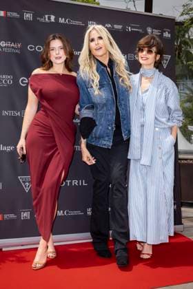Photocall of the Filming Italy Sardegna Festival press conference at the Italian Pavilion at the Majestic Hotel on the sidelines of the 77th Cannes International Film Festival Bella Thorne, Tiziana Rocca and Paz Vega at the photocall of the Filming Italy Sardegna Festival press conference at the Italian Pavilion at the Majestic Hotel on the sidelines of the 77th Cannes International Film Festival, France, May 20, 2024 Olivier Borde bestimage Celebs attending a press conference for the Filming Italy Sardegna Festival 2024 at the 77th annual Cannes Film Festival at Italian Pavilion on May 20, 2024 in Cannes, France Manuele Mangiarotti IPA via ZUMA Press Bestimage Cannes France  Copyright: xOLIVIERxBORDEx xBESTIMAGExOLIVIERxBORDEx xBESTIMAGEx