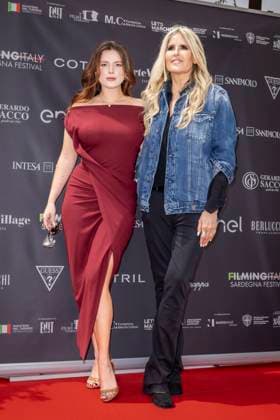 Photocall of the Filming Italy Sardegna Festival press conference at the Italian Pavilion at the Majestic Hotel on the sidelines of the 77th Cannes International Film Festival Bella Thorne and Tiziana Rocca at the photocall of the Filming Italy Sardegna Festival press conference at the Italian Pavilion at the Majestic Hotel on the sidelines of the 77th Cannes International Film Festival, France, May 20, 2024 Olivier Borde bestimage Celebs attending a press conference for the Filming Italy Sardegna Festival 2024 at the 77th annual Cannes Film Festival at Italian Pavilion on May 20, 2024 in Cannes, France Manuele Mangiarotti IPA via ZUMA Press Bestimage Cannes France  Copyright: xOLIVIERxBORDEx xBESTIMAGExOLIVIERxBORDEx xBESTIMAGEx