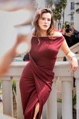 Photocall of the Filming Italy Sardegna Festival press conference at the Italian Pavilion at the Majestic Hotel on the bangs of the 77th Cannes International Film Festival Bella Thorne at the photocall of the Filming Italy Sardegna Festival press conference at the Italian Pavilion at the Majestic Hotel on the bangs of the 77th Cannes International Film Festival, France, May 20, 2024 Olivier Borde bestimage Celebs attending a press conference for the Filming Italy Sardegna Festival 2024 at the 77th annual Cannes Film Festival at Italian Pavilion on May 20, 2024 in Cannes, France Manuele Mangiarotti IPA via ZUMA Press Bestimage Cannes France  Copyright: xOLIVIERxBORDEx xBESTIMAGExOLIVIERxBORDEx xBESTIMAGEx
