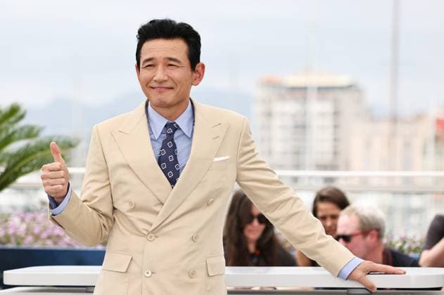(240520) -- CANNES, May 20, 2024 -- Actor Hwang Jung-Min poses during a photocall for the film Veteran 2 at the 77th Cannes Film Festival in Cannes, southern France, May 20, 2024. ) FRANCE-CANNES-FILM FESTIVAL-VETERAN 2 GaoxJing 