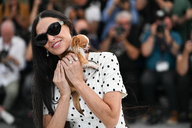 77eme Festival International du Film de Cannes Photocall du film 77th International Cannes Film Festival Photocall THE SUBSTANCE DEMI MOORE 305236 2024 05 20 Cannes France  Copyright: xSergexArnalx xStarfacex STAR_305236_027