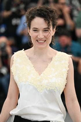 77eme Festival International du Film de Cannes Photocall du film 77th International Cannes Film Festival Photocall THE SUBSTANCE CORALIE FARGEAT 305236 2024 05 20 Cannes France  Copyright: xSergexArnalx xStarfacex STAR_305236_030
