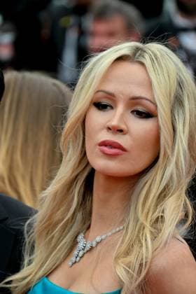 Cannes, 77th Cannes Film Festival 2024 Red Carpet The Apprentice Pictured: Olivia and Natasha Arben  Copyright: xManuelexMangiarotti xipa-agency.x x xipa-agencyxnetx IPA_Agency_IPA46315392